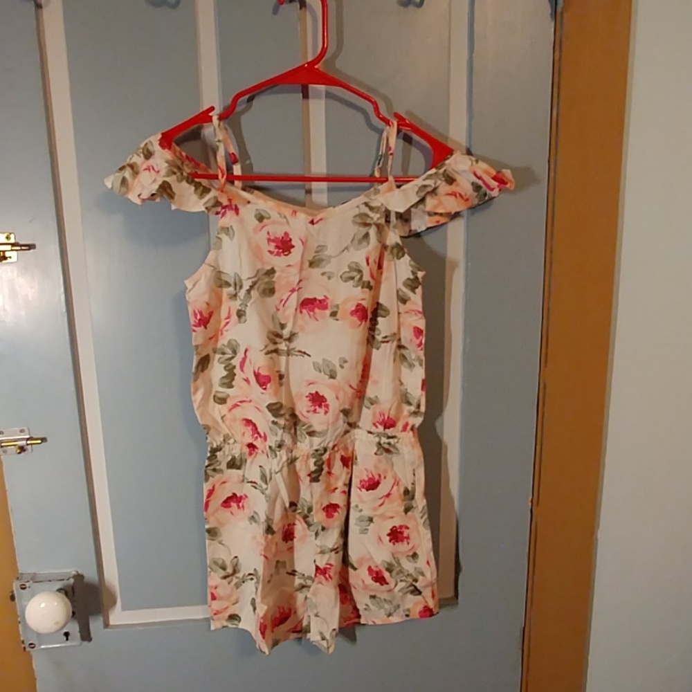 Girls floral cold shoulder romper